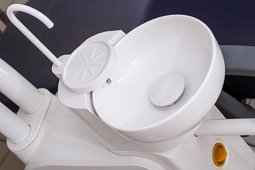 Woson WOD550 – стоматологическая установка с верхней подачей инструментов