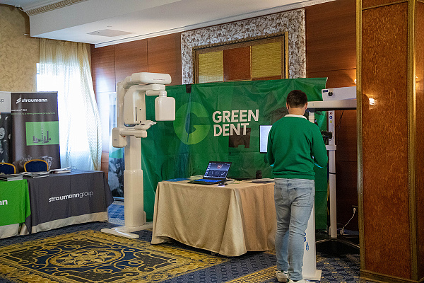 EurasiaDental2021-9.jpg