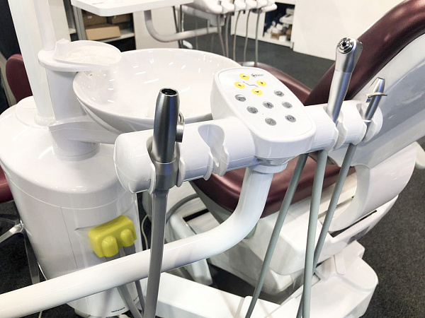 Стенд компании GREEN DENT на выставке «Дентал-Экспо. Ростов-на-Дону. 2019»3.jpg