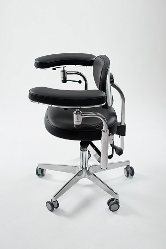 Мedergostuehle Экспорт – Стул с полукруглыми локтями